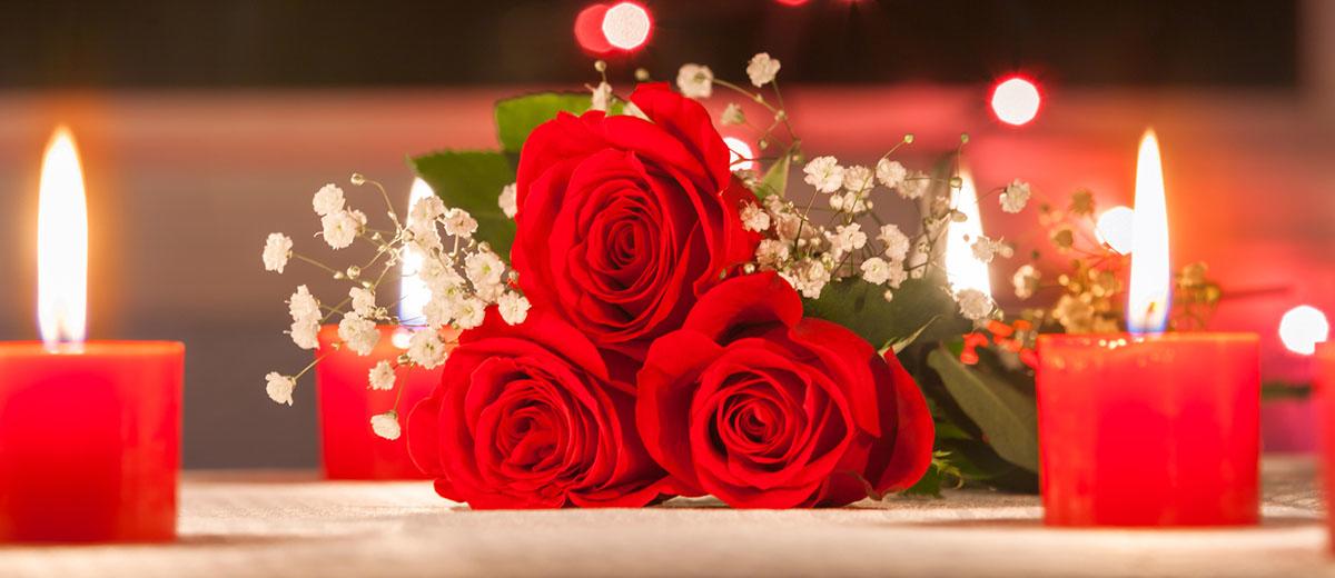 Elegant And Romantic Valentine’s Day Wedding Ideas