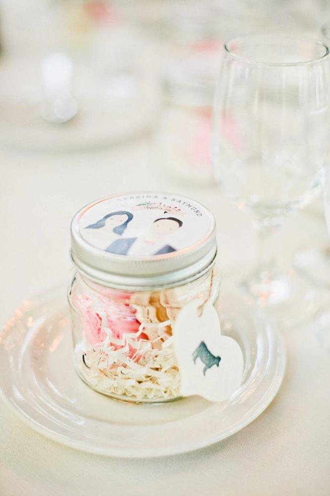 cheap wedding favors jar on the plate Onelove Photography