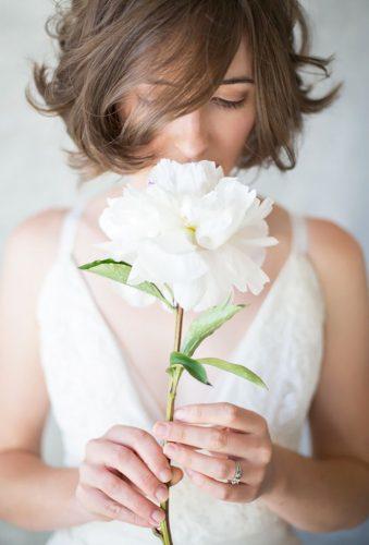 Single Stem Hochzeitssträuße zarte Pfingstrose Lucia Gill Fotografie