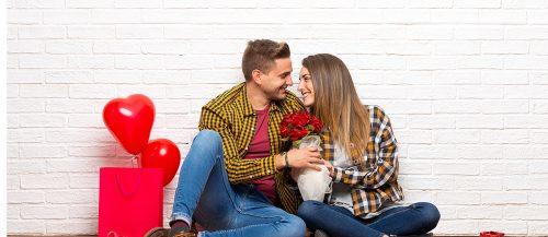 120 Traditional & Modern Anniversary Gifts By Year