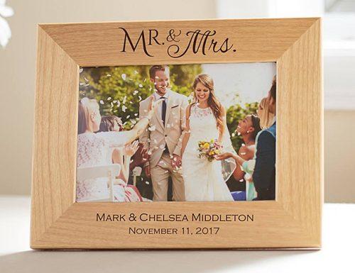 anniversary gifts by year mr mrs wooden frame