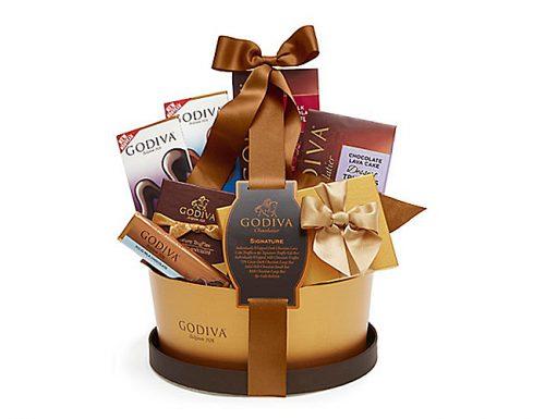 wedding gift ideas chocolate basket