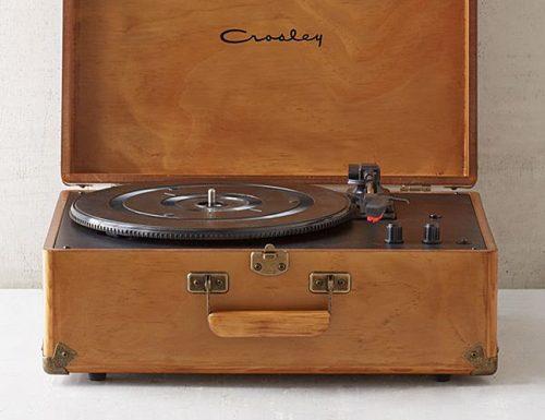 wedding gift ideas vinyl player