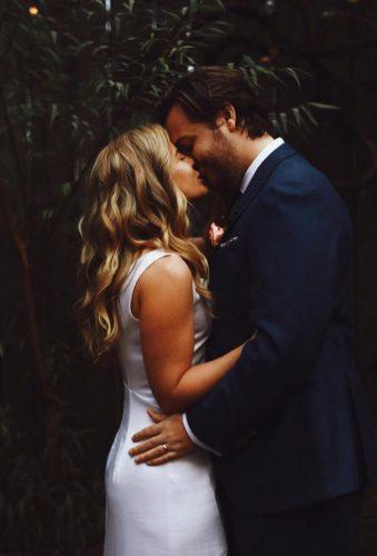 wedding photographers wedding kiss lesloups