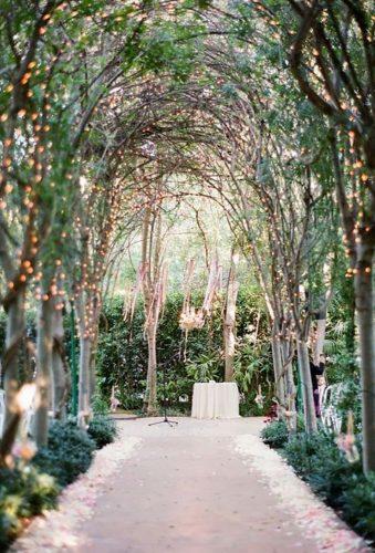 whimsical wedding decor ideas wedding aisle valentinaglidden