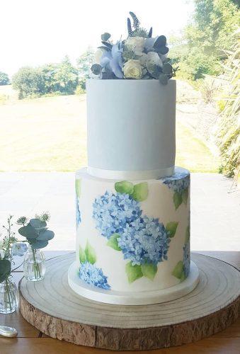 handpainted wedding cakes elegant blue cake emilyhankinscakes