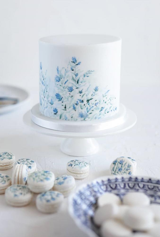 handpainted wedding cakes tender small cake cupcakesandcounting