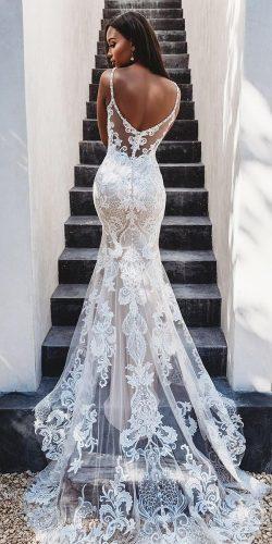 thin lace wedding dress