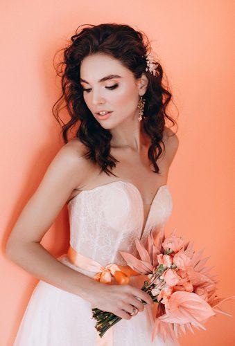 living coral bride with bouquet artamonova juli photo