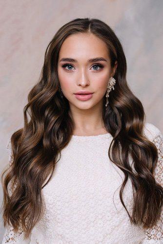 simple wedding makep long wavy black hair natural shades with pink lips sasha_esenina