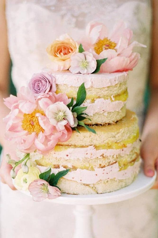summer wedding trends naked cake with pink flowers and cream jessicagoldphoto