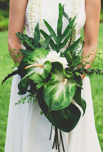 tropical wedding bouquets elegant green bouquet mauimakaphotography