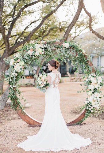 wedding floral moon gates simple gates allisonjeffersphotography