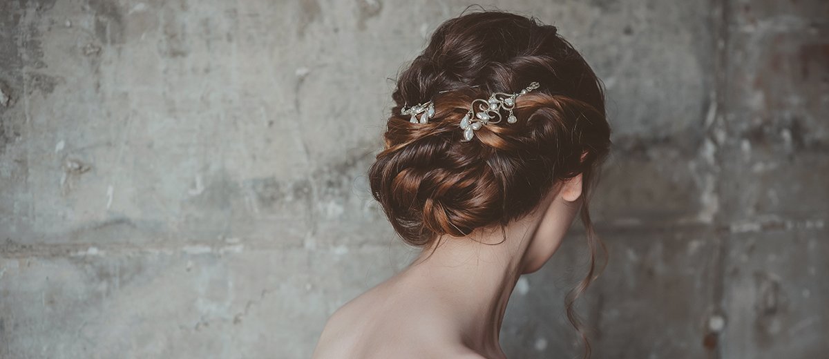 40 Classic Wedding Hairstyles Ideas For 2025 & Expert Tips