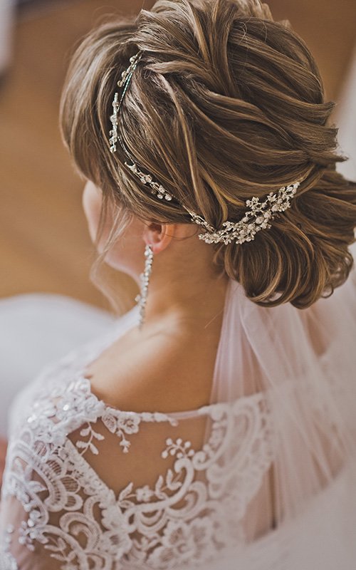 40 Trendy Wedding Hairstyles for Short Hair Every Bride Wants in 2023