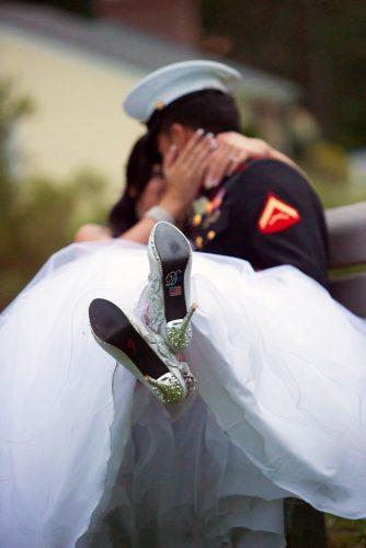 independence day wedding 4th of july on the sole of the white shoe of the bride is the american flag chazelwoodphotography
