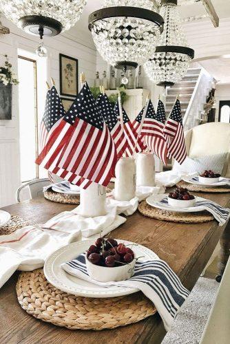 independence day wedding reception table décor with american flag centerpieces lizmarieblog