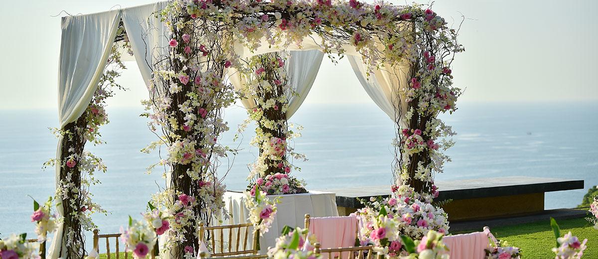 Unique Summer Wedding Ideas We Can’t Get Over