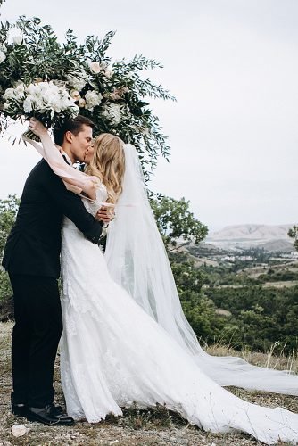 cheap wedding venues wedding ceremony at the nature