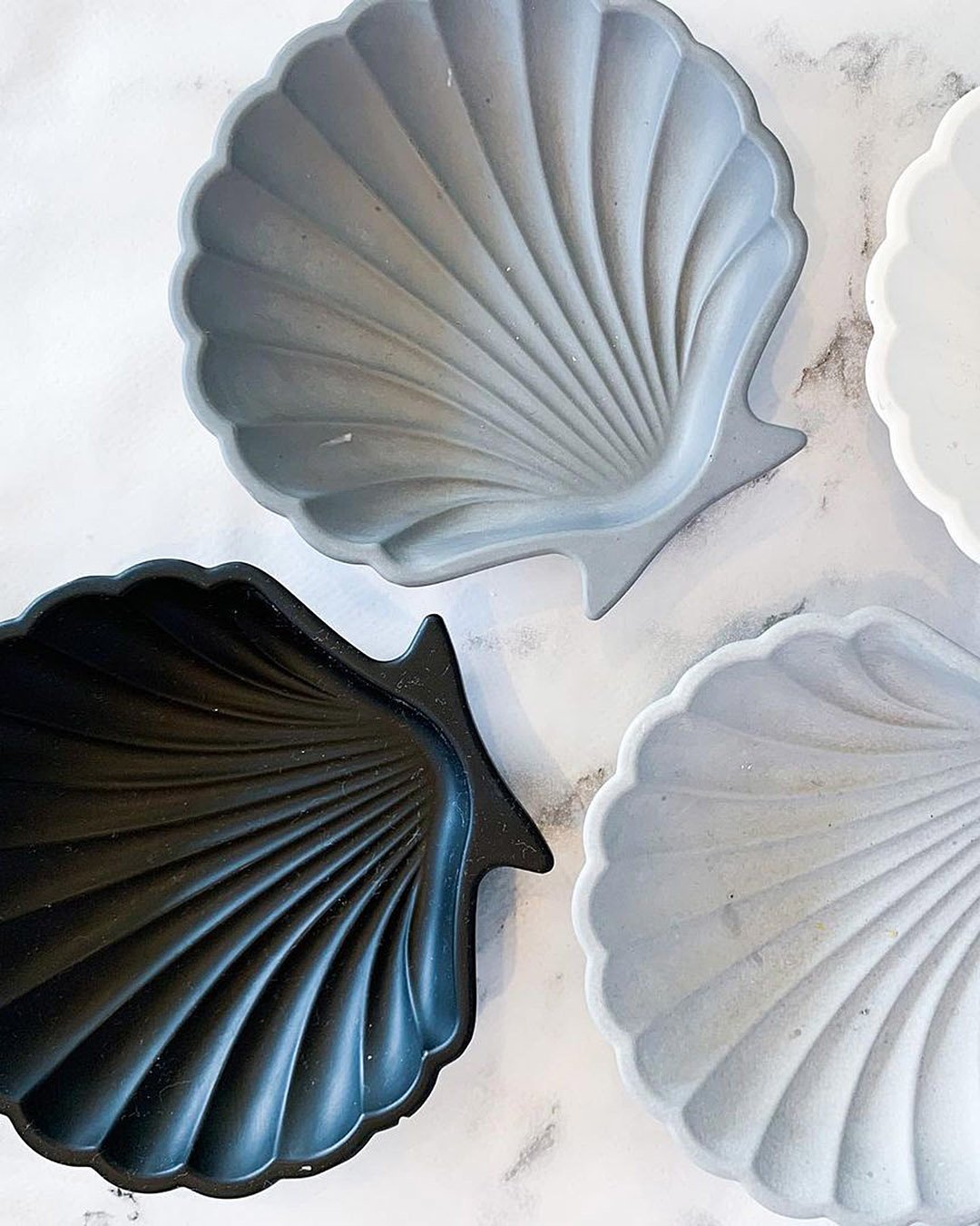 nautical wedding shell dishes