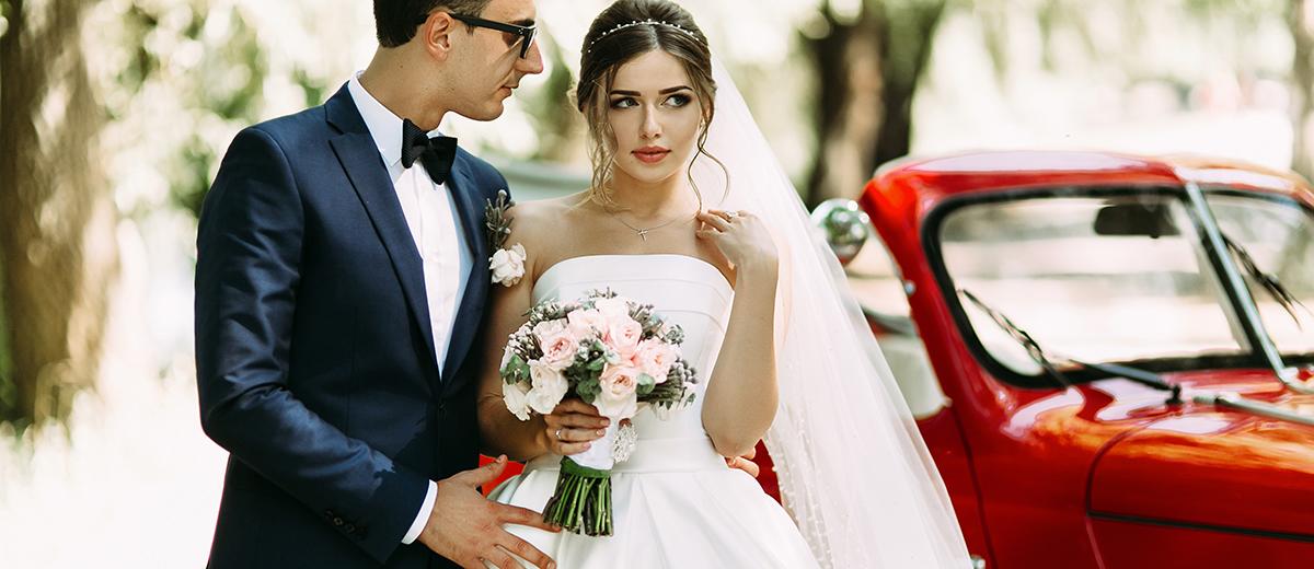 Simple Wedding Dresses: 30 Best Looks, Expert Tips & Faqs