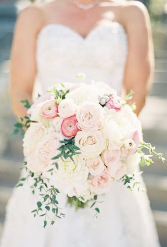 round bridesmaid bouquet