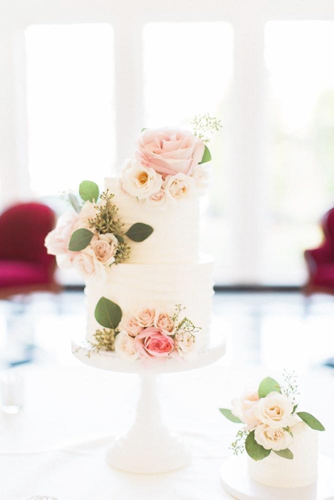 mini wedding cakes tender flower
