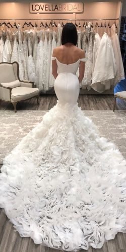 tight fitted mermaid wedding dresses