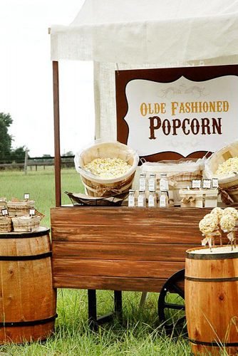 country wedding ideas popcorn bar