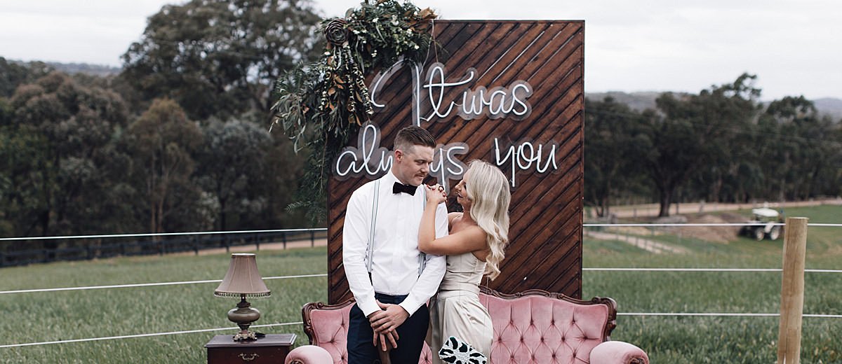 10 Tips On Planning An Engagement Party