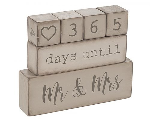 engagement party decorations wooden block wedding day countdown caledar