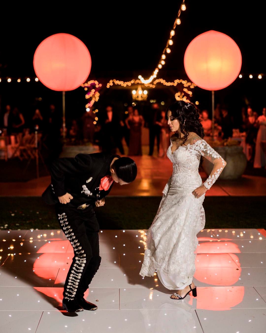 Last Dance Wedding Songs To To Finish The Party sep sitename