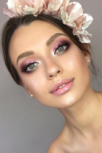 bridal makeup trends blush shimmer smokey with green accents alexeeva_victoria
