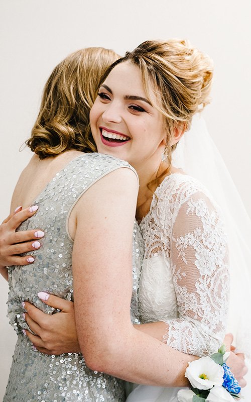 Pretty Mother of the Bride Hairstyles to Inspire 