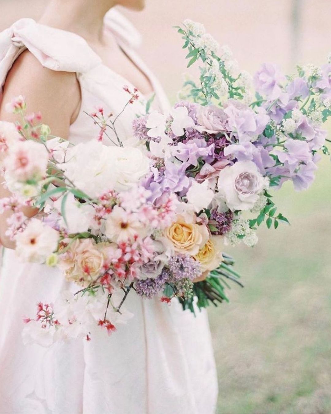 spring wedding bouquets with gentle lilac