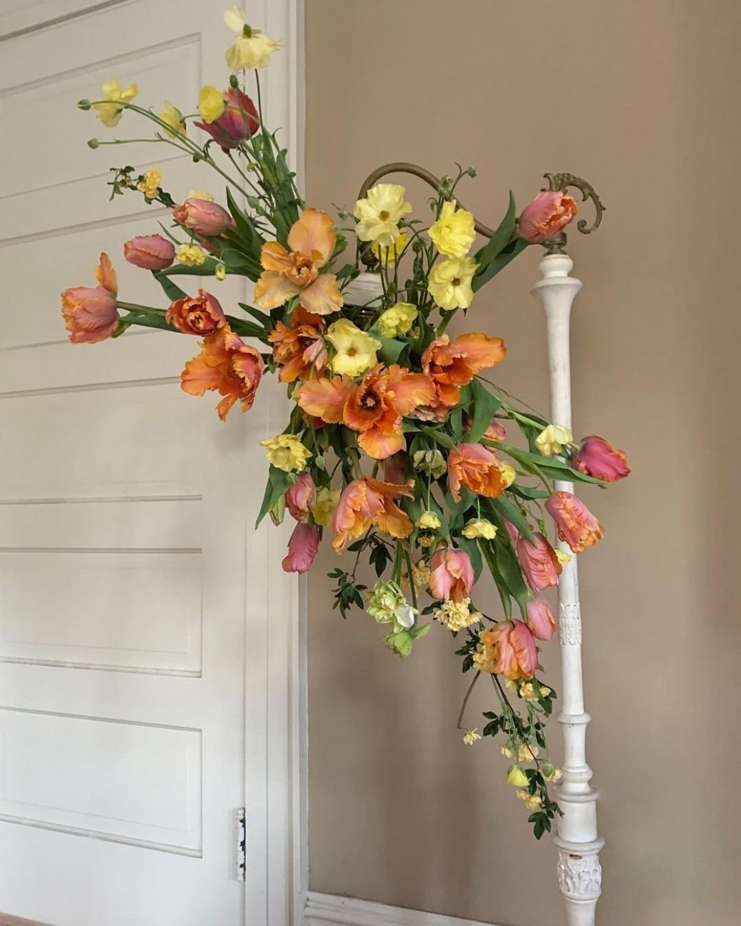 spring wedding bouquets with tulips