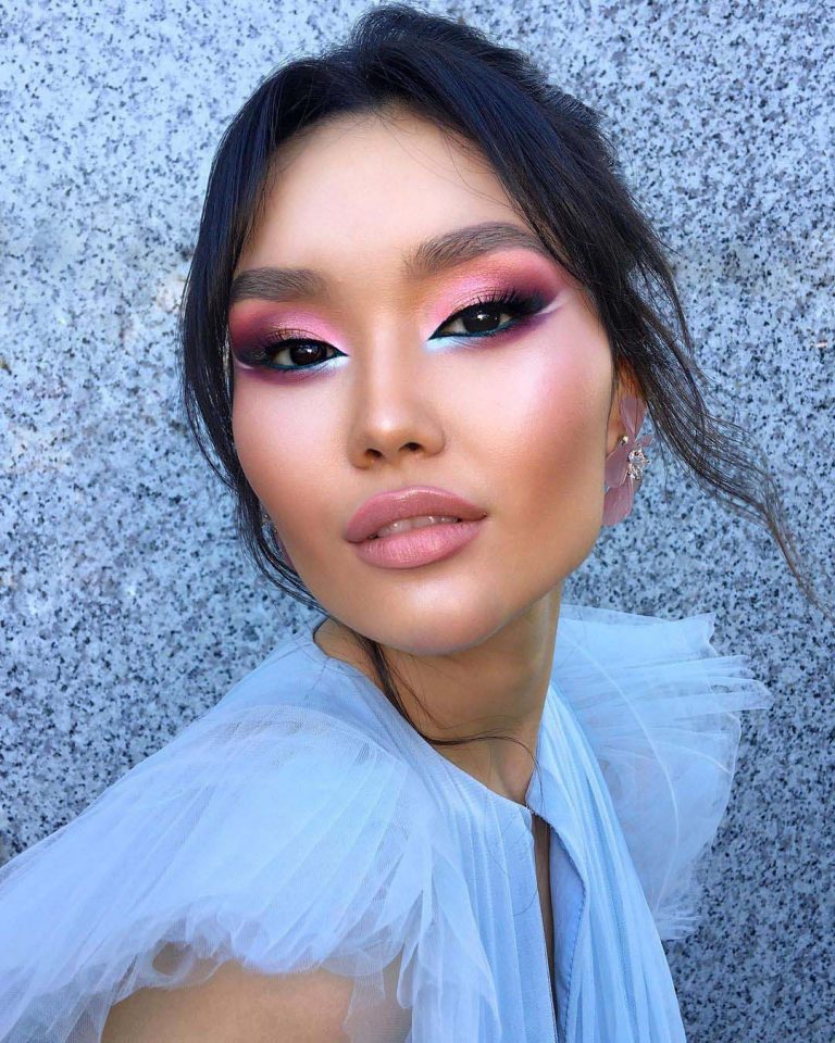 Wedding Makeup Trends for Brides [2023 Guide]