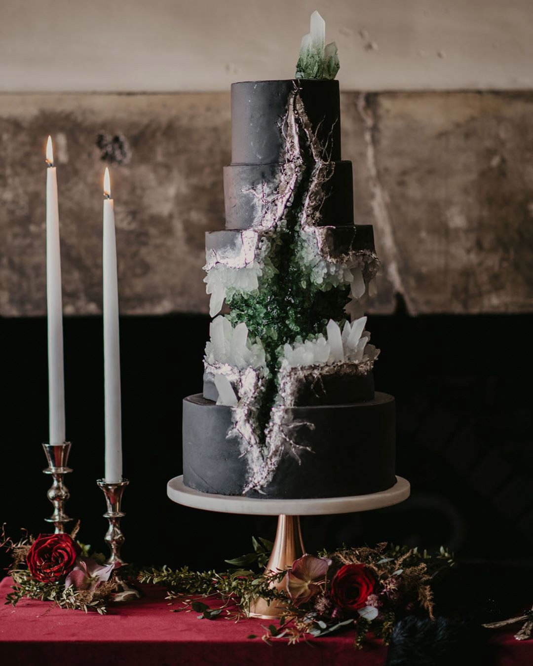 wedding themes game of thrones cake