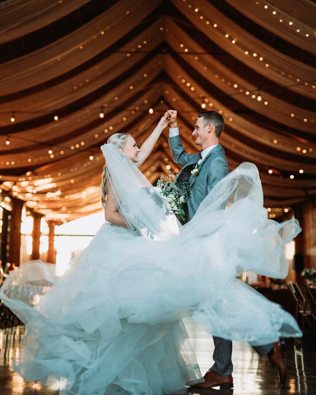 best classic wedding songs bride groom last dance