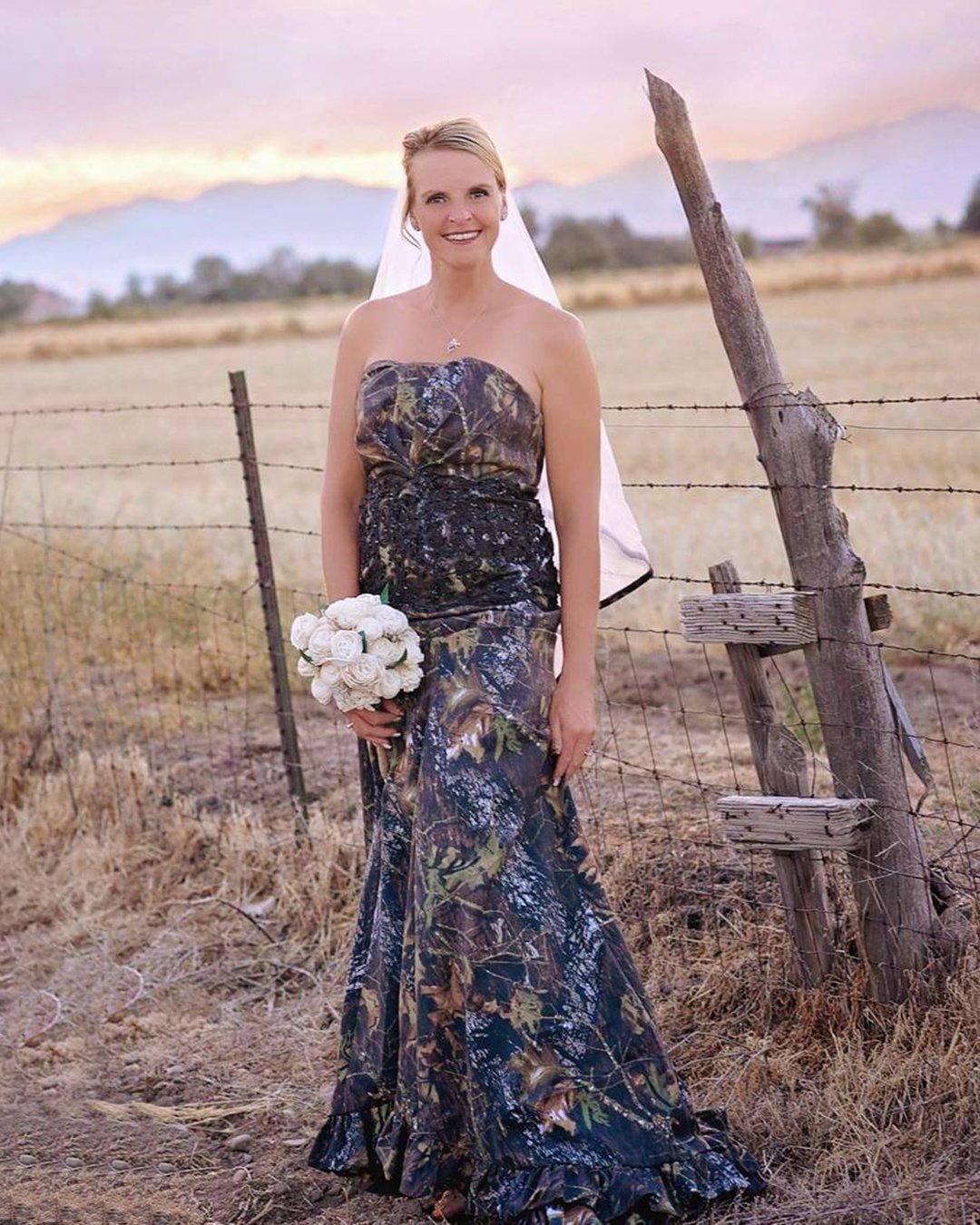 Camo Wedding Dresses For Who Wants To ...