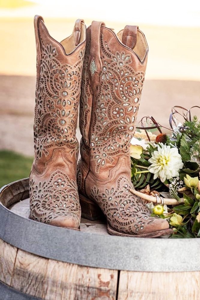 cowgirl boots wedding ideas brown country barn maggiesottero