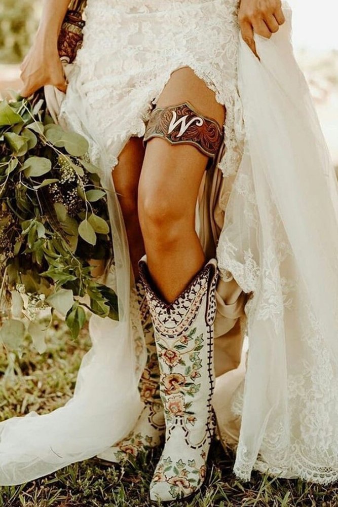 bohemian wedding dress with cowboy boots