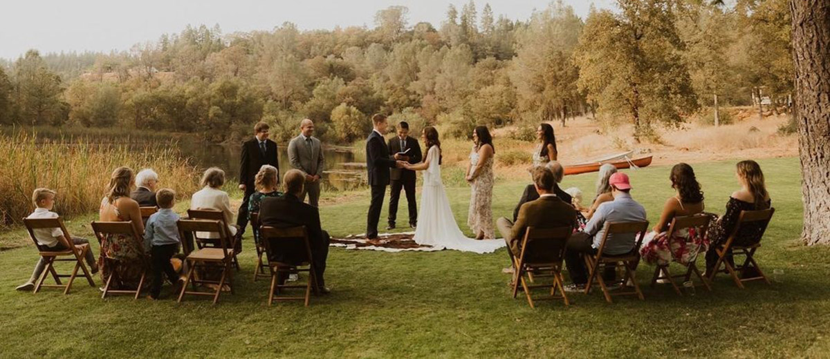 Officiant Prices For Wedding: Your Guide In 2024