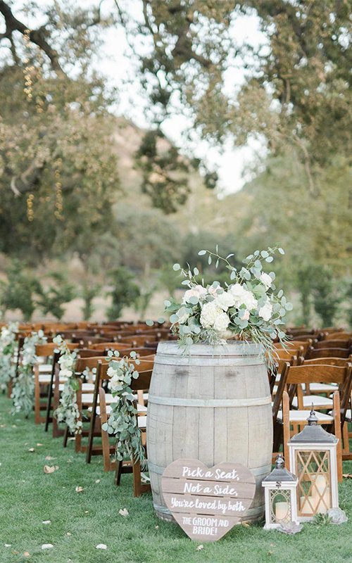 Rustic Wedding Decor: Create a Timeless Celebration  Rustic wedding  ceremony decor, Outdoor wedding decorations, Rustic wedding ceremony