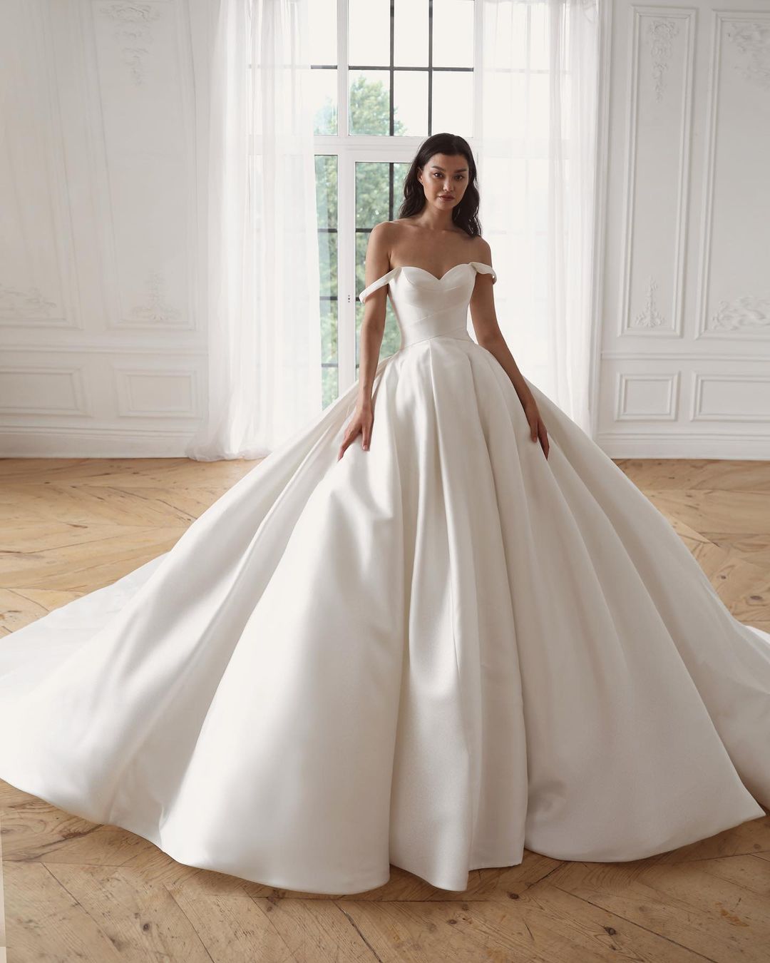 strapless wedding