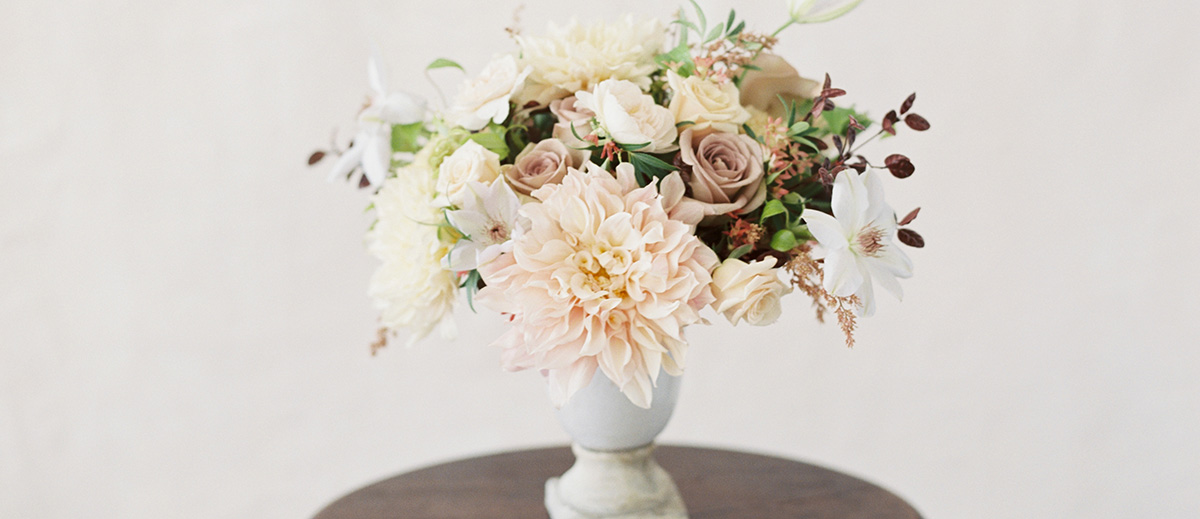 Stunning Wedding Centerpieces for Every Budget