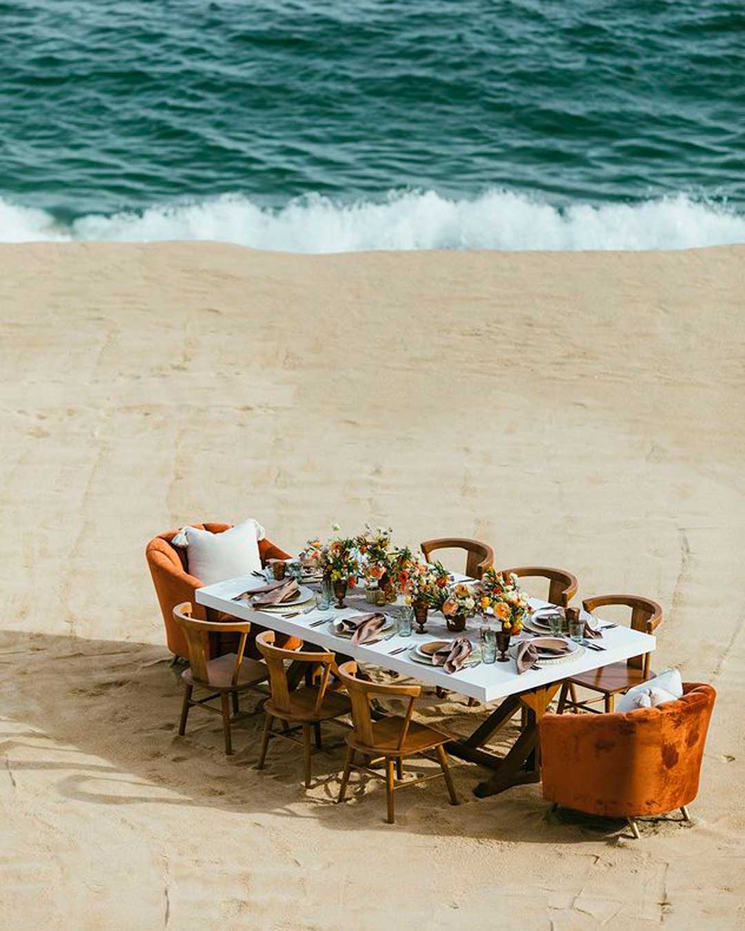 wedding reception decor table beach