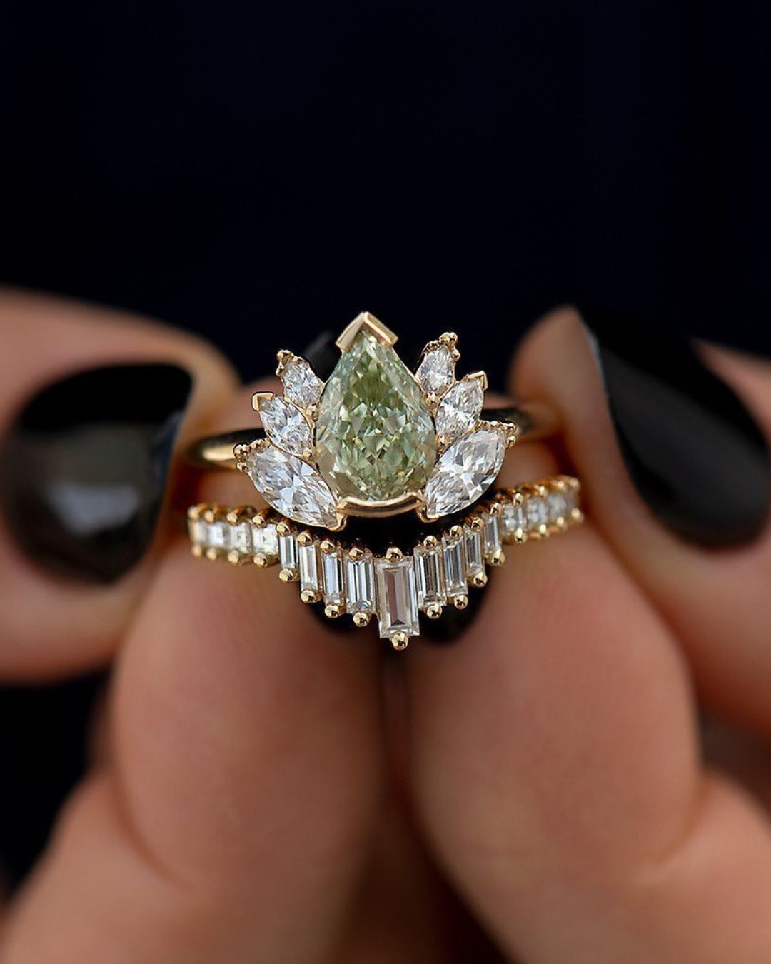 wedding rings for women in unique style