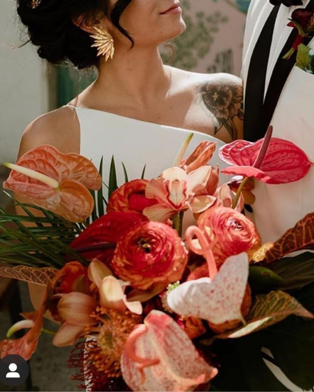 tropical wedding bouquets ideas with protea2