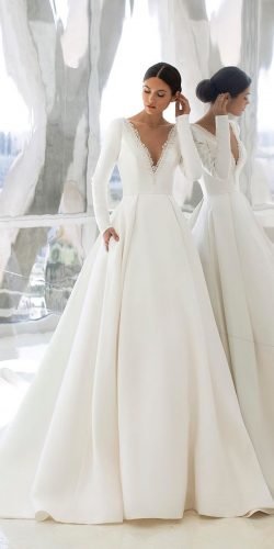 pretty wedding dresses with sleeves